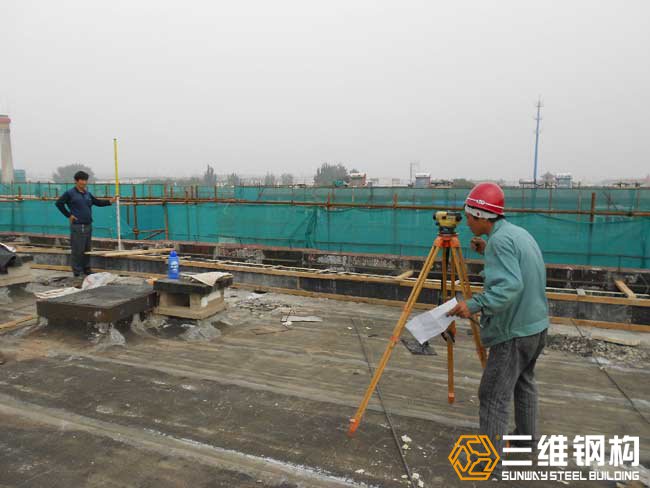 鋼結(jié)構(gòu)廠房施工中常用的檢測測量工具有哪些？