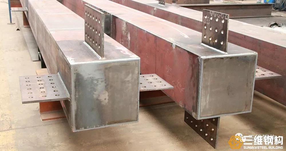 鋼結構廠房上的箱型柱加工制作